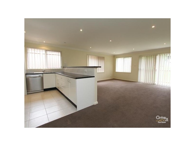 3/9 Kariboo Lane, Mount Hutton NSW 2290