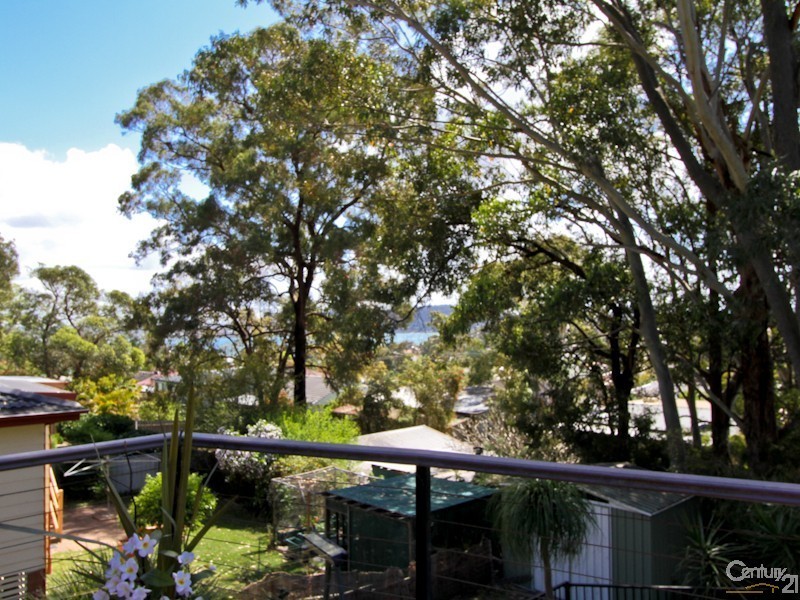 680 Macquarie Drive, Eleebana NSW 2282