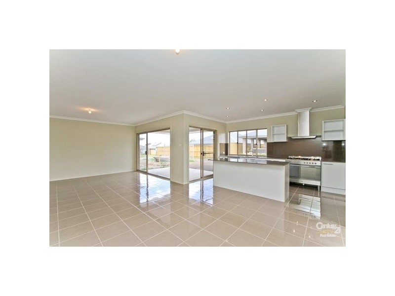 27 Tibin Drive, Fletcher NSW 2287