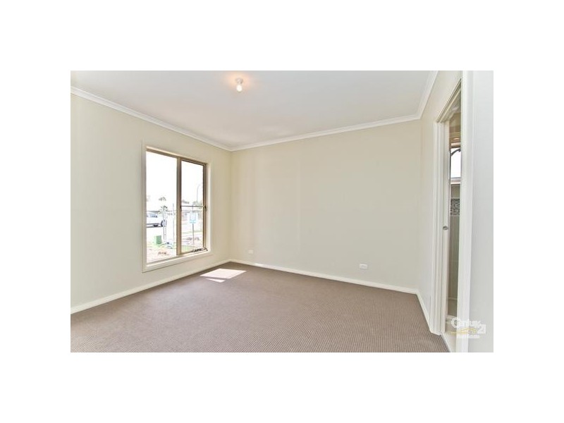 27 Tibin Drive, Fletcher NSW 2287