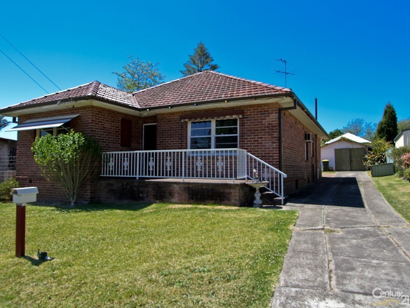 74 Lachlan Street, Cardiff NSW 2285
