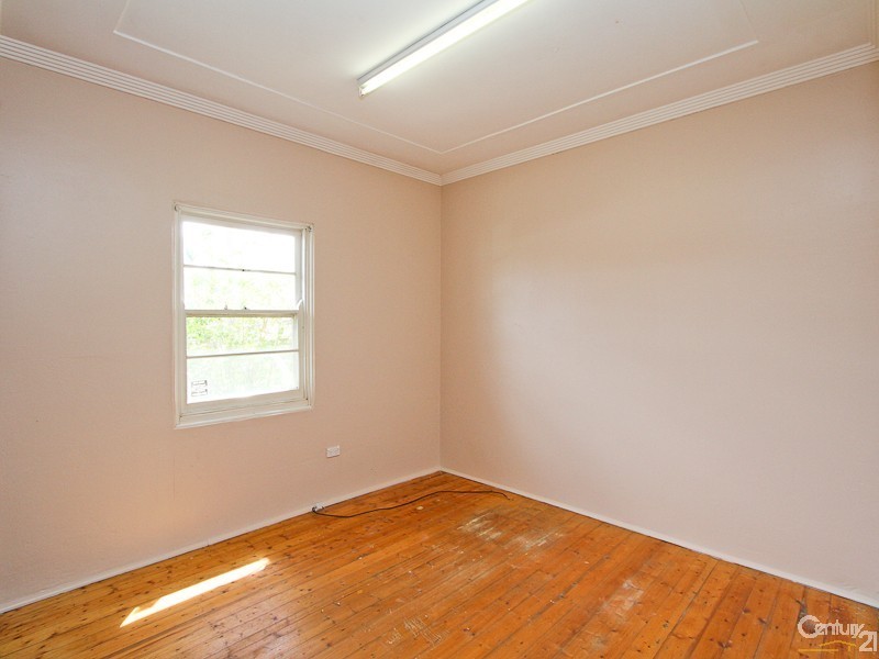 74 Lachlan Street, Cardiff NSW 2285