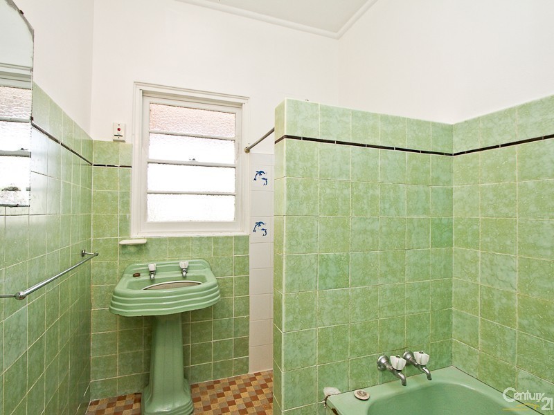 74 Lachlan Street, Cardiff NSW 2285