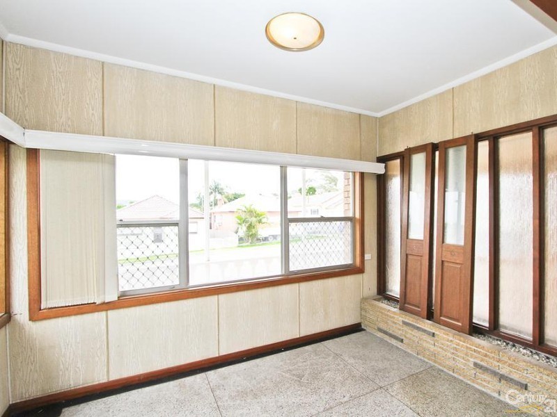 52 Vista Parade, Belmont NSW 2280