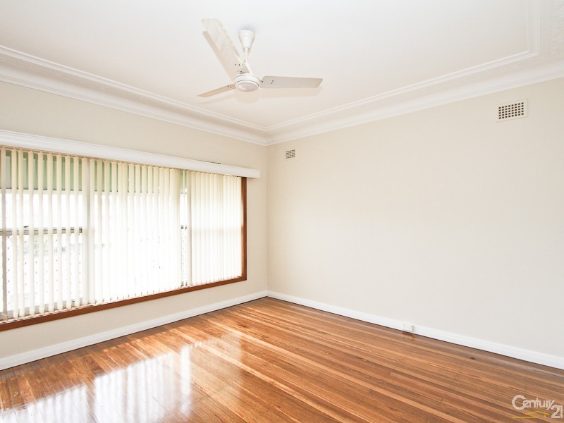 52 Vista Parade, Belmont NSW 2280