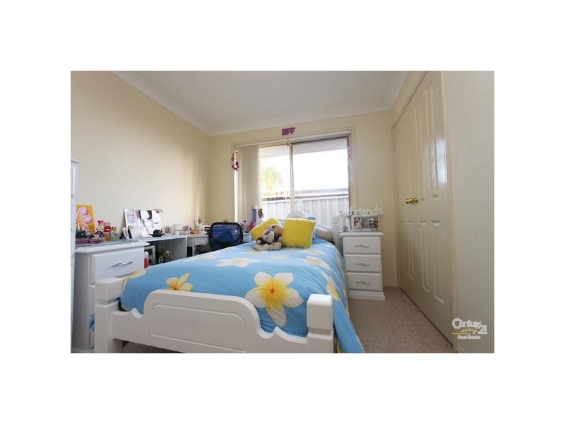 2 Mills Street, Warners Bay NSW 2282