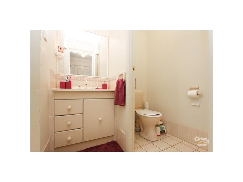 2 Mills Street, Warners Bay NSW 2282