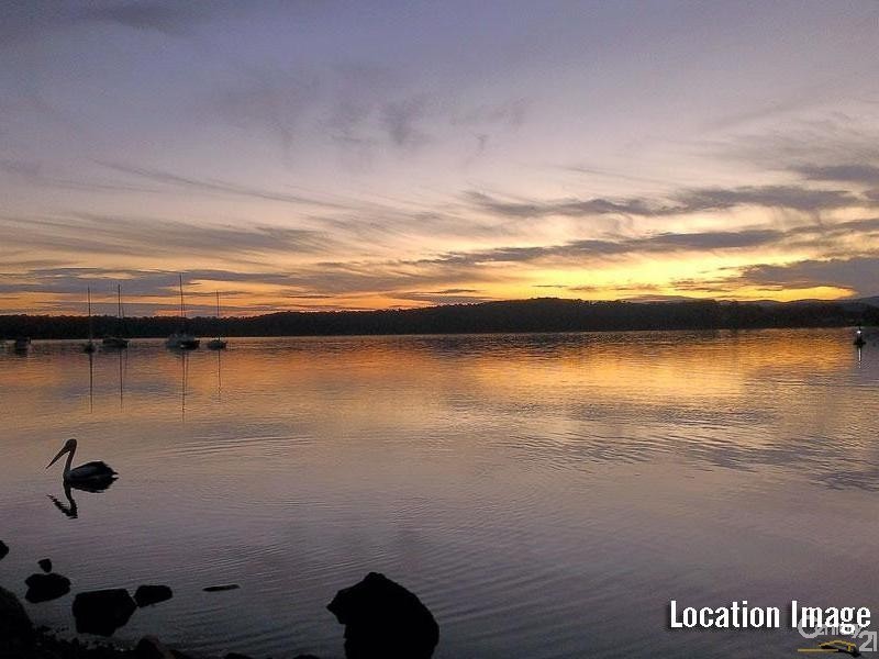 4/31-33 Seaman Avenue, Warners Bay NSW 2282