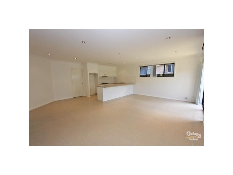 98 Dalmeny Drive, Macquarie Hills NSW 2285
