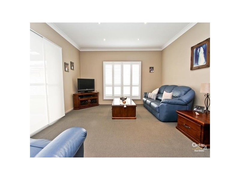 36 Master Street, Belmont North NSW 2280