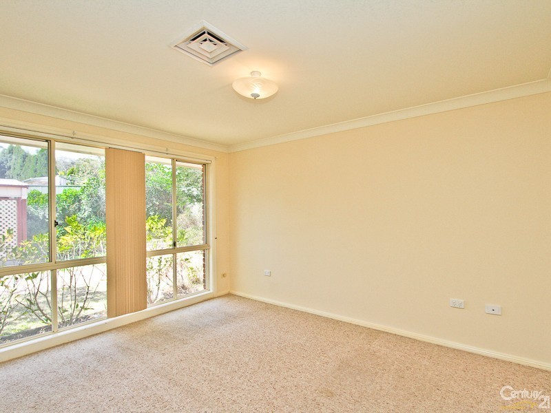 4 Arundel Place, Valentine NSW 2280