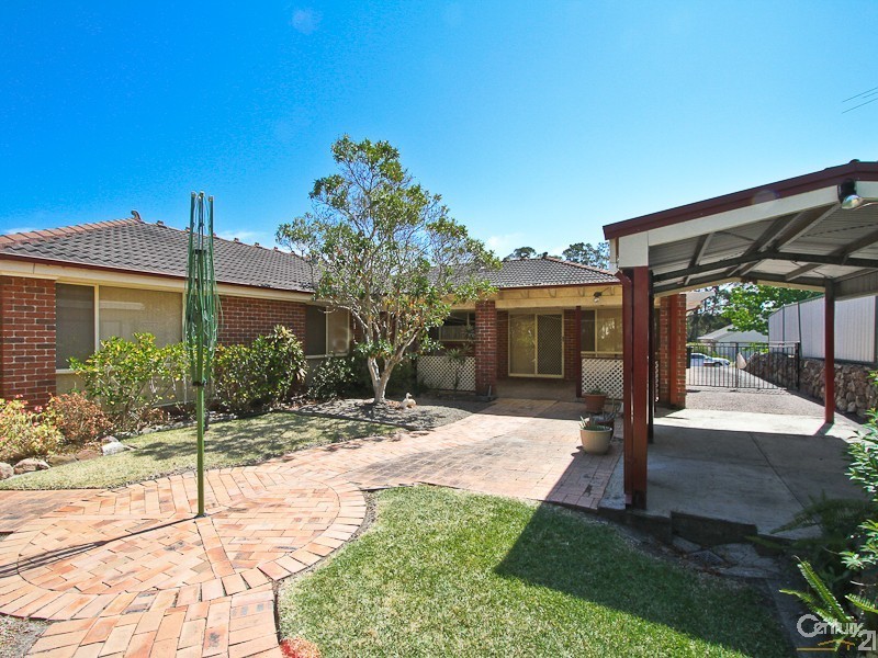 4 Arundel Place, Valentine NSW 2280