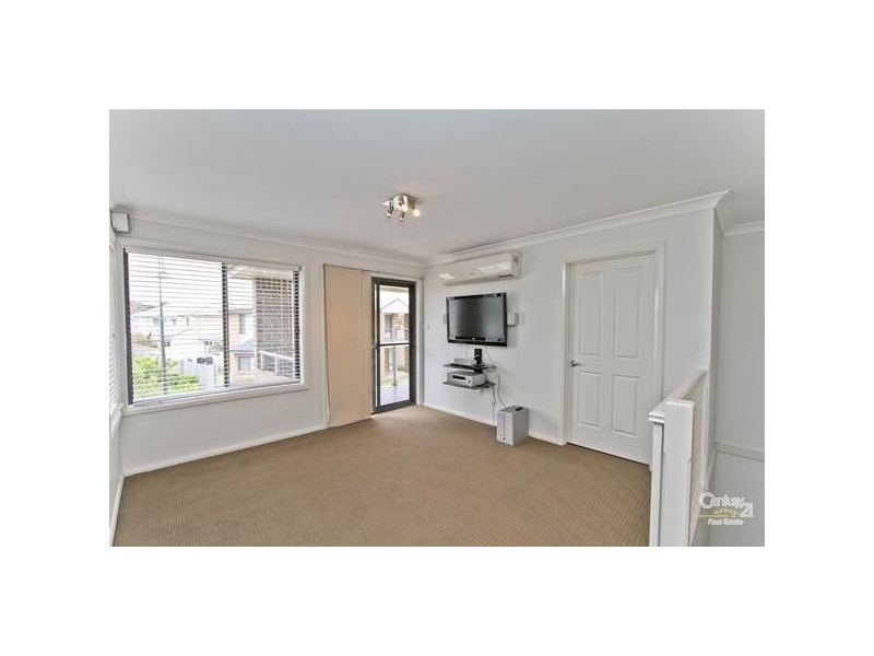 11 Siloam Drive, Belmont NSW 2280