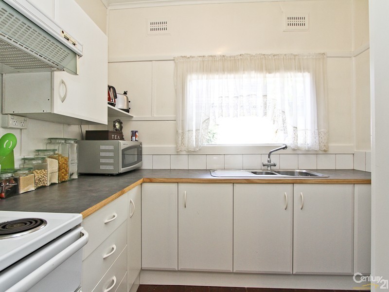 146 Medcalf Street, Warners Bay NSW 2282