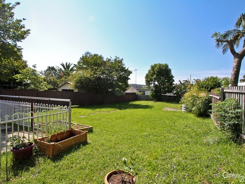 146 Medcalf Street, Warners Bay NSW 2282