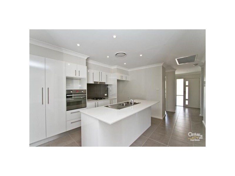 2/16 St Johns Road, Croudace Bay NSW 2280