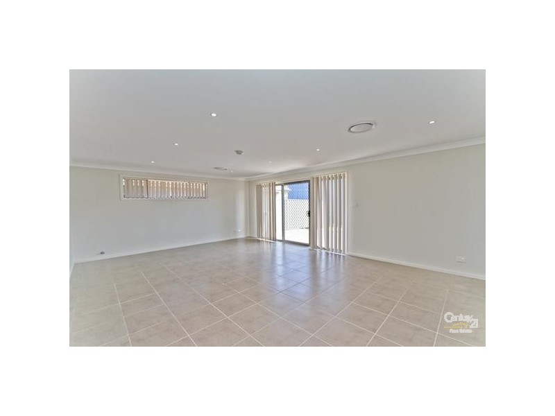 2/16 St Johns Road, Croudace Bay NSW 2280