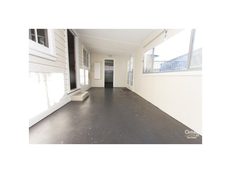51 Thompson Road, Speers Point NSW 2284