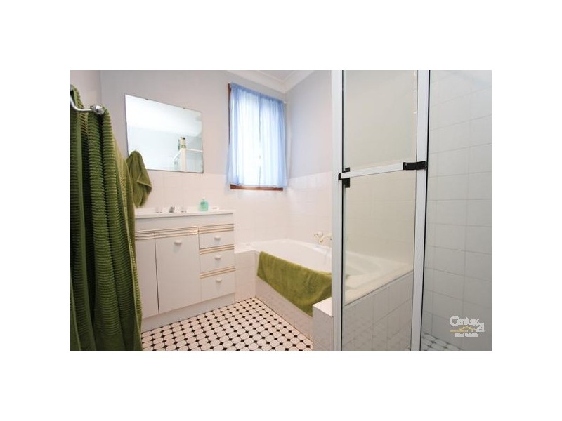 1/8 Dudley Road, Charlestown NSW 2290