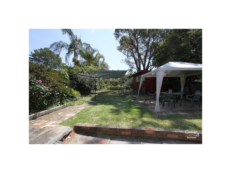 18 Helen Street, Mount Hutton NSW 2290