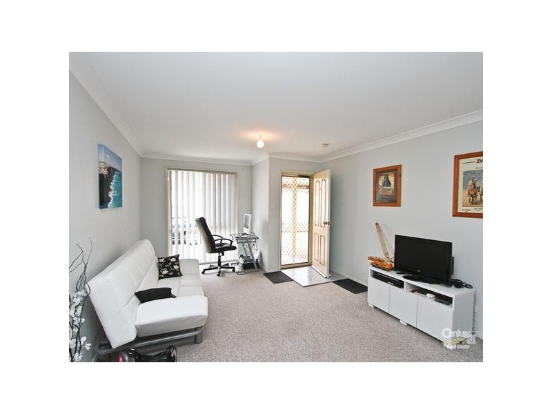 2/6 Florina Close, Cardiff South NSW 2285