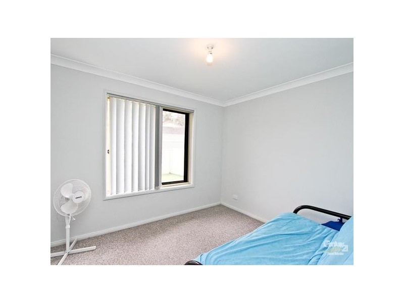 2/6 Florina Close, Cardiff South NSW 2285