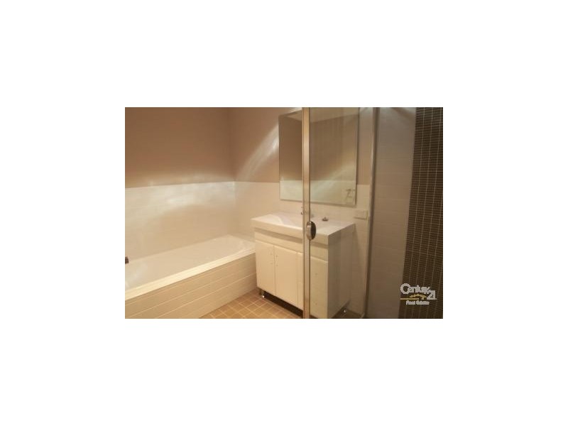 2/2 Spencer Street, Warners Bay NSW 2282