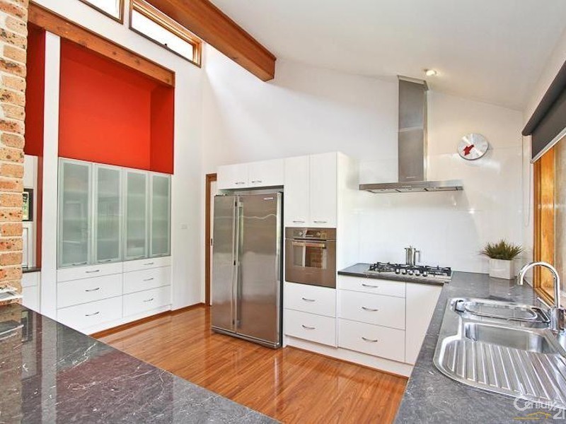 3  Ridgewood Crescent, Eleebana NSW 2282