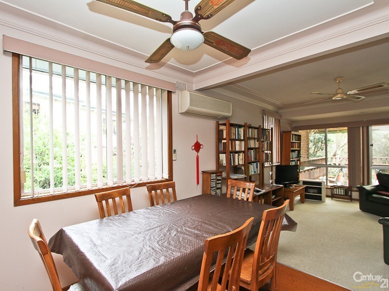 3  Royal Street, Warners Bay NSW 2282