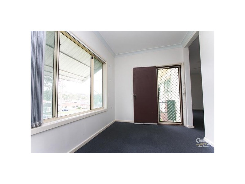 150 Wommara Avenue, Belmont North NSW 2280