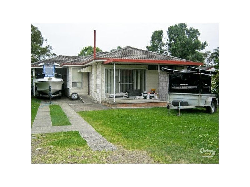 5 Wellings Street, Warners Bay NSW 2282