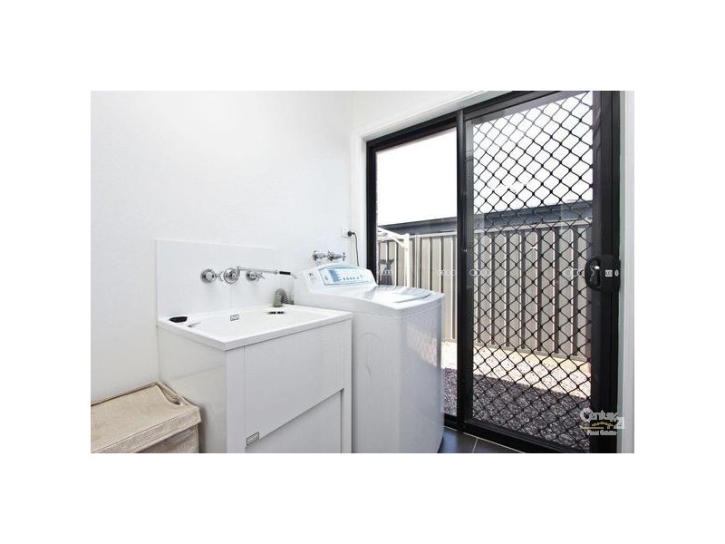 34 Ripon Way, Macquarie Hills NSW 2285