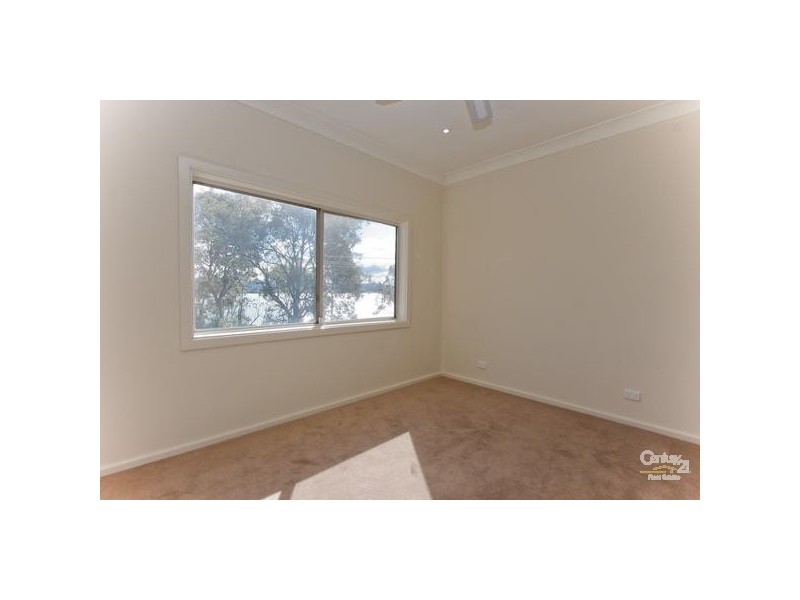 34 Bareki Road, Eleebana NSW 2282