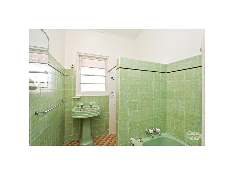 74 Lachlan Street, Cardiff NSW 2285