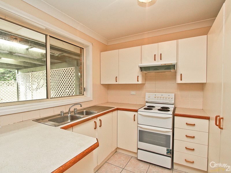 2/3 Deal Street, Mount Hutton NSW 2290