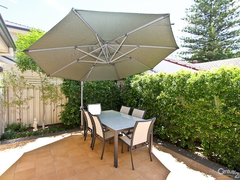 2/30 Martin Street, Warners Bay NSW 2282