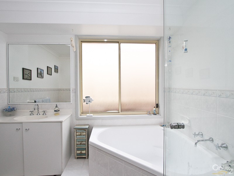 14 Crusade Close, Valentine NSW 2280