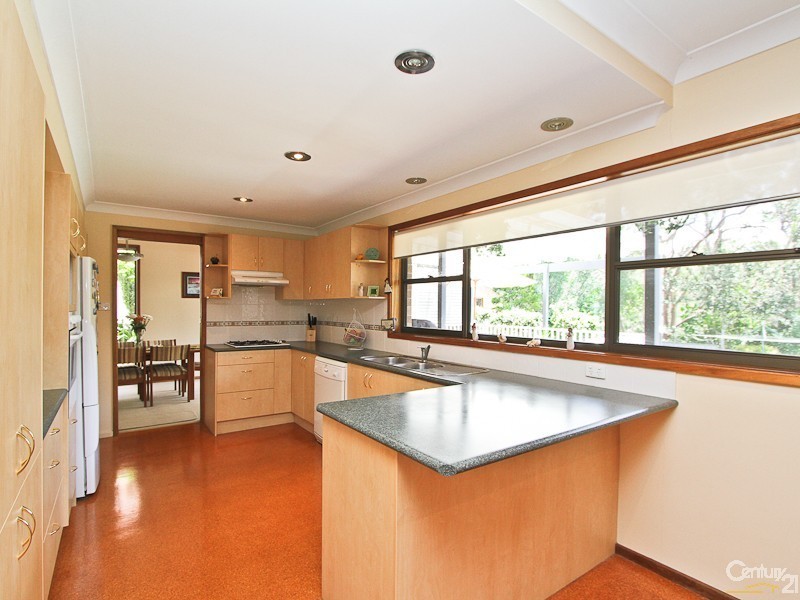 45 Dalwood Close, Eleebana NSW 2282