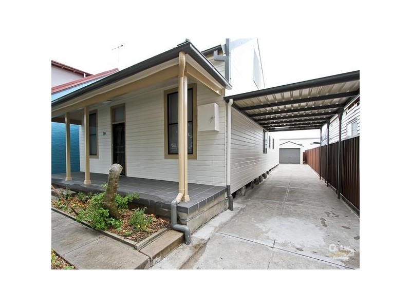 89 Cleary Street, Hamilton NSW 2303