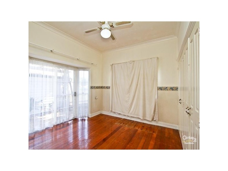 74 Speers Street, Speers Point NSW 2284