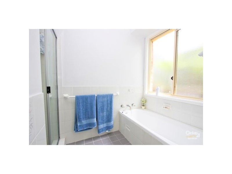 26 Warwick, Valentine NSW 2280