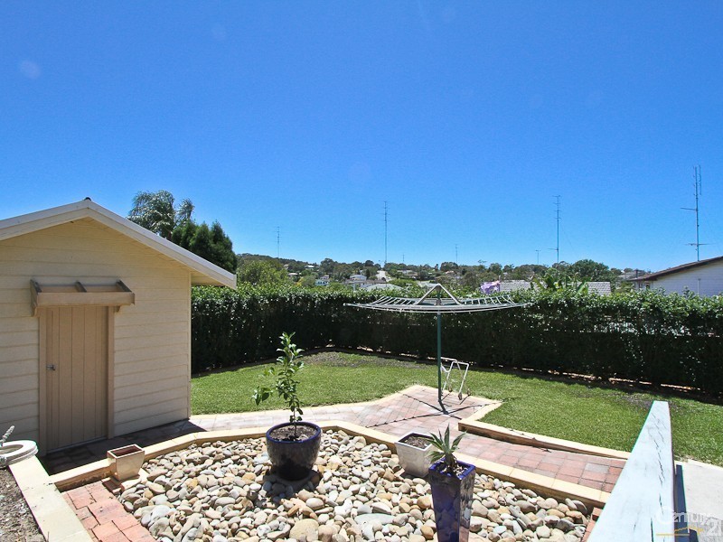 313 Pacific Highway, Belmont North NSW 2280