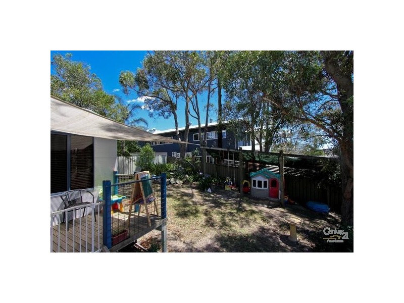 70 Berringar Road, Valentine NSW 2280