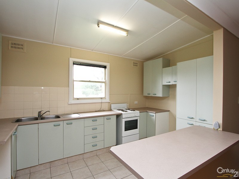12  Anzac Parade, Teralba NSW 2284