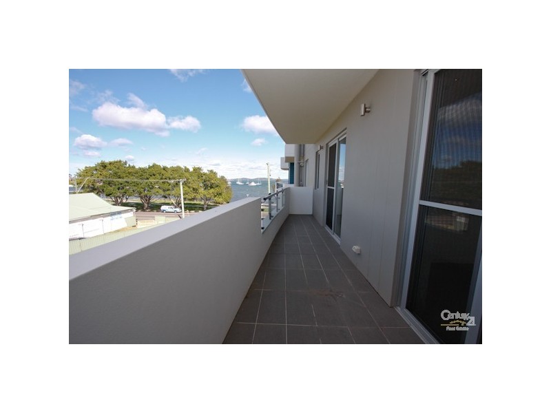 12/24 Brooks Parade, Belmont NSW 2280