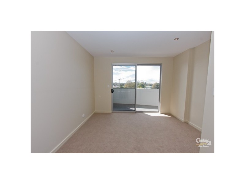 12/24 Brooks Parade, Belmont NSW 2280