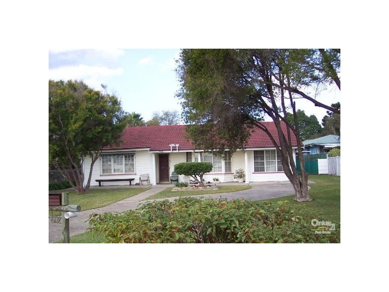 552 The Esplanade, Warners Bay NSW 2282