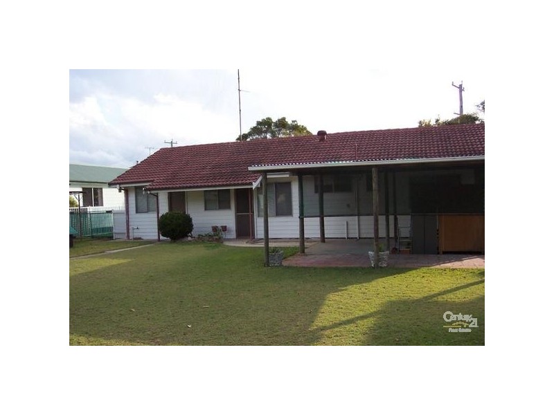 552 The Esplanade, Warners Bay NSW 2282