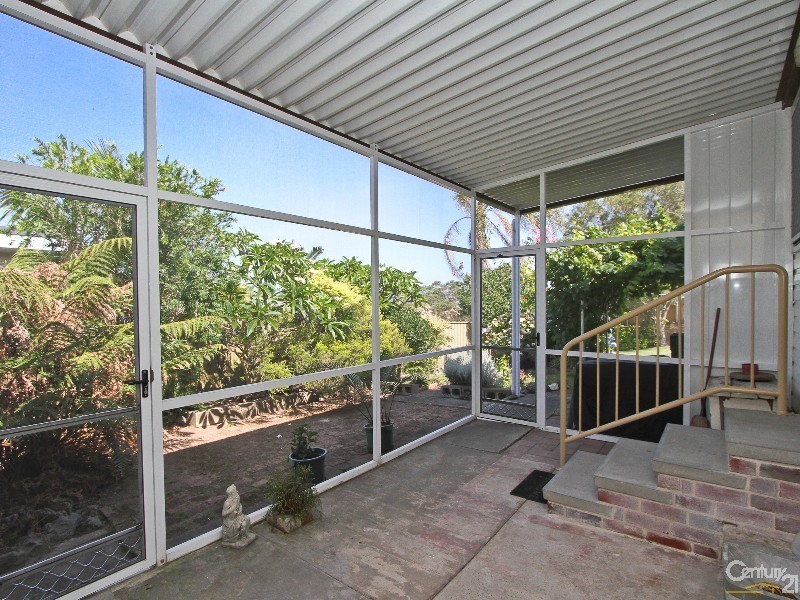 18 Crescent Road, Charlestown NSW 2290