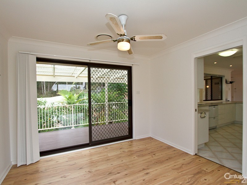 25 Warwick Way, Valentine NSW 2280